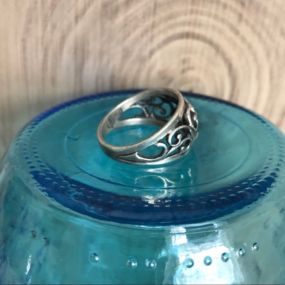 Sterling silver ring - Picture 3 of 3
